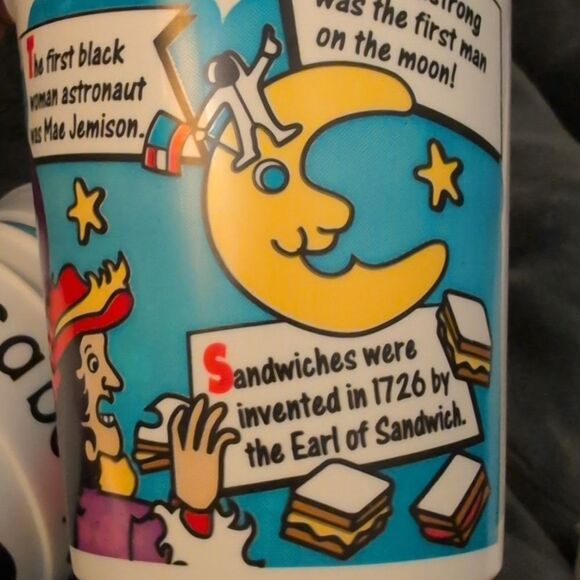 Vintage 90s plastic milk cups lot - Picture 13 of 13